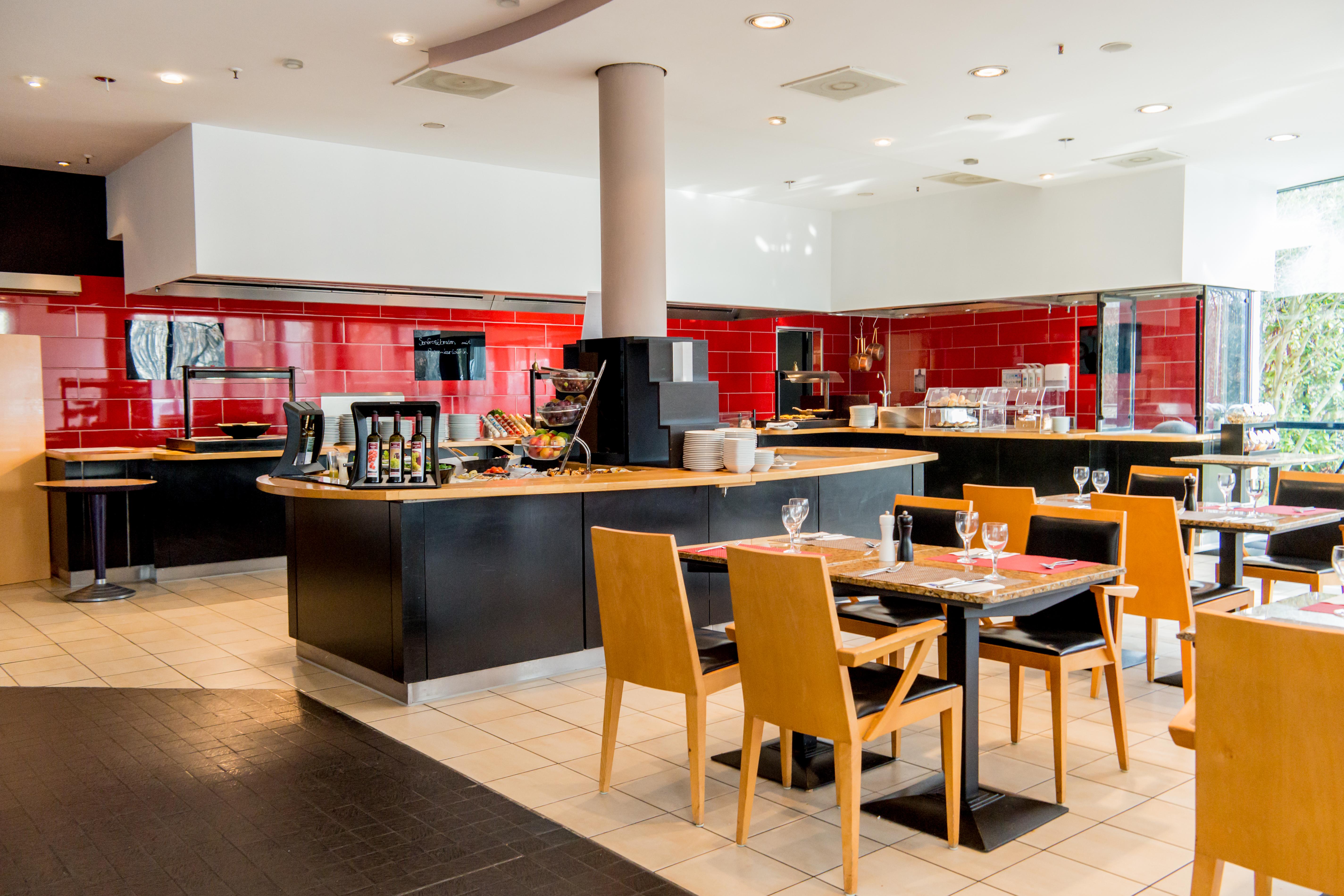 Four Ratingen Dusseldorf Airport Hotel Exterior foto